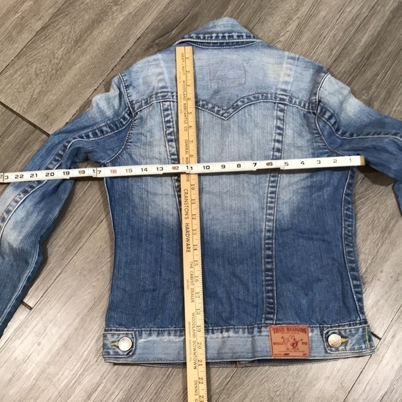 True Religion Jimmy Light Wash Distressed Trucker Denim Jacket size S - Picture 9 of 11